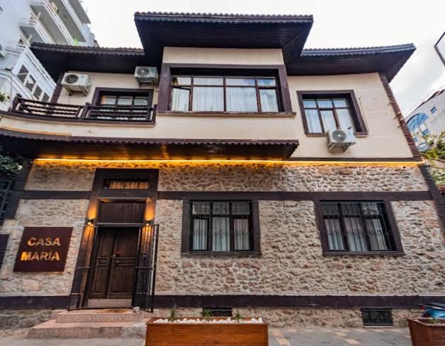 Hadrian's Tower Apart Otel