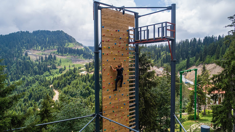 FOLEYA MOUNTAIN RESORT