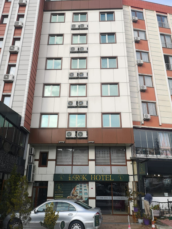 Larok Otel