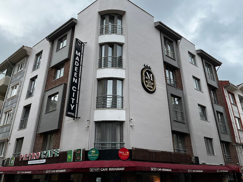Madeen City Hotel