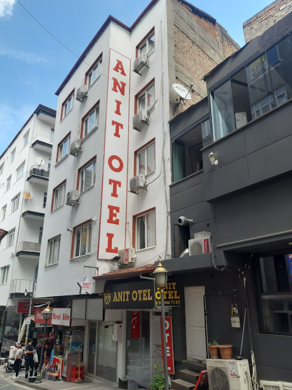 Anıt Otel