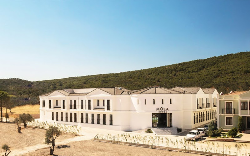 Mola Cunda Hotel