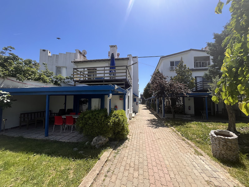 Yeniçiftlik Ennis Inn Resort Hotel - Takıl Beach