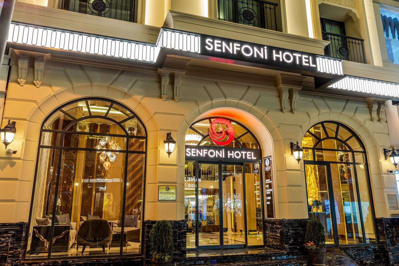 Hotel Grand Washington