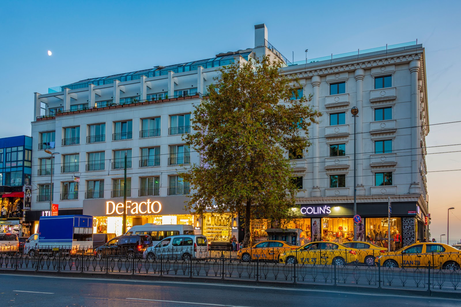 Beethoven Hotel & Suite