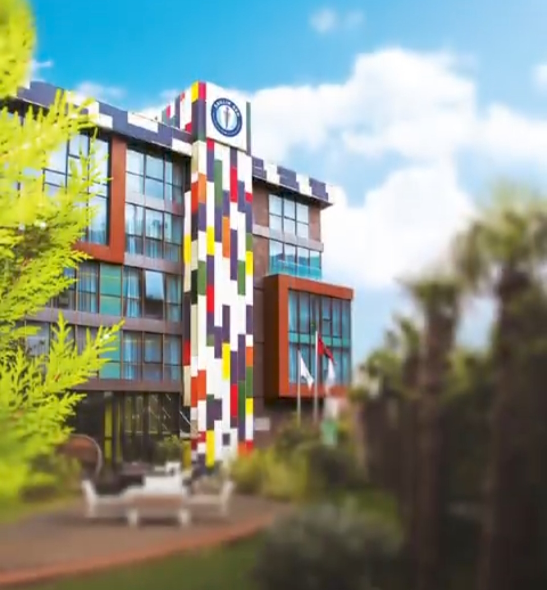 The White Orient Hotel​