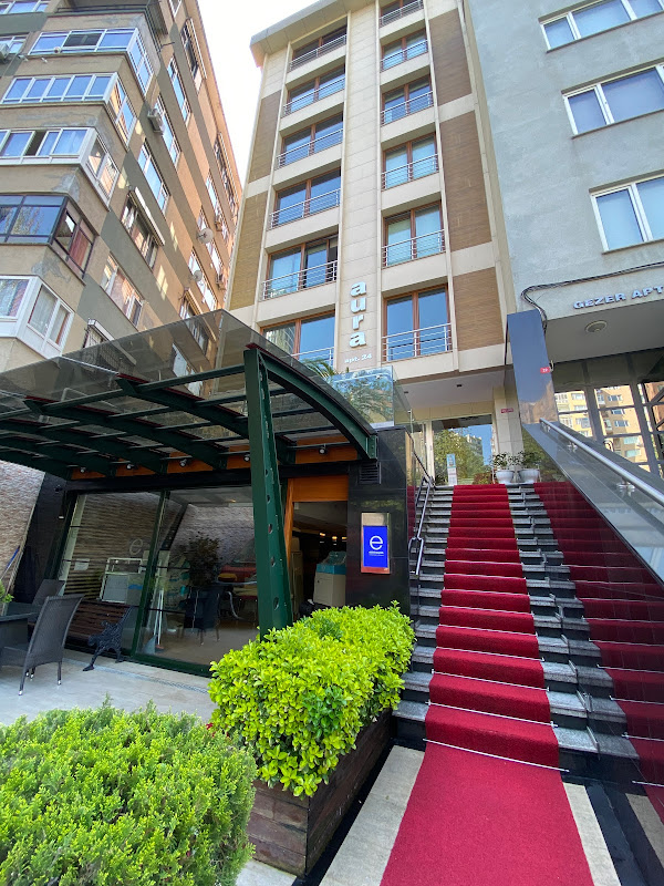 Aura Suites