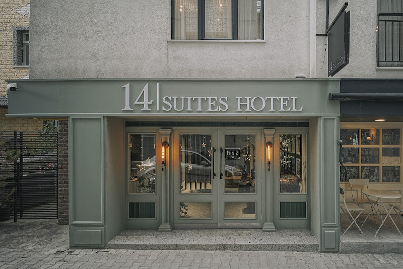 14 SUITES HOTEL
