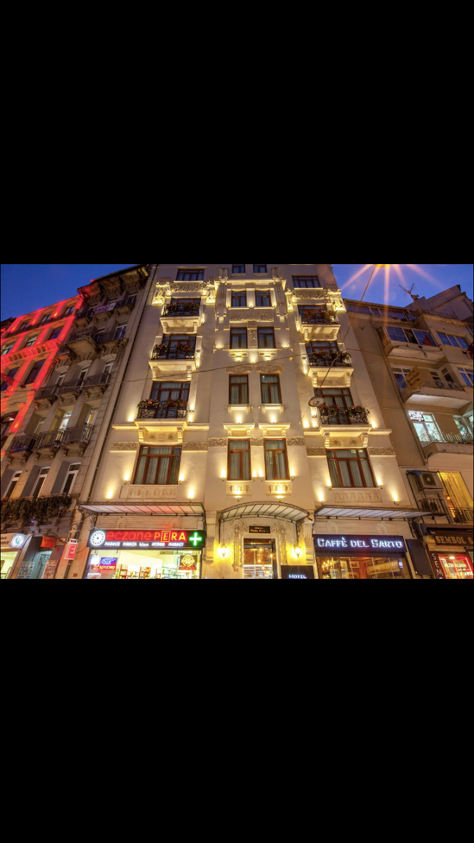 Maroon Pera Hotel