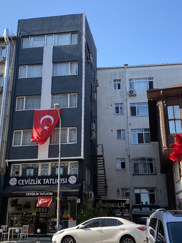 Kartopu Apart