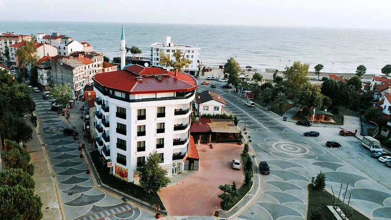 Ceneviz Suit Otel, Akçakoca