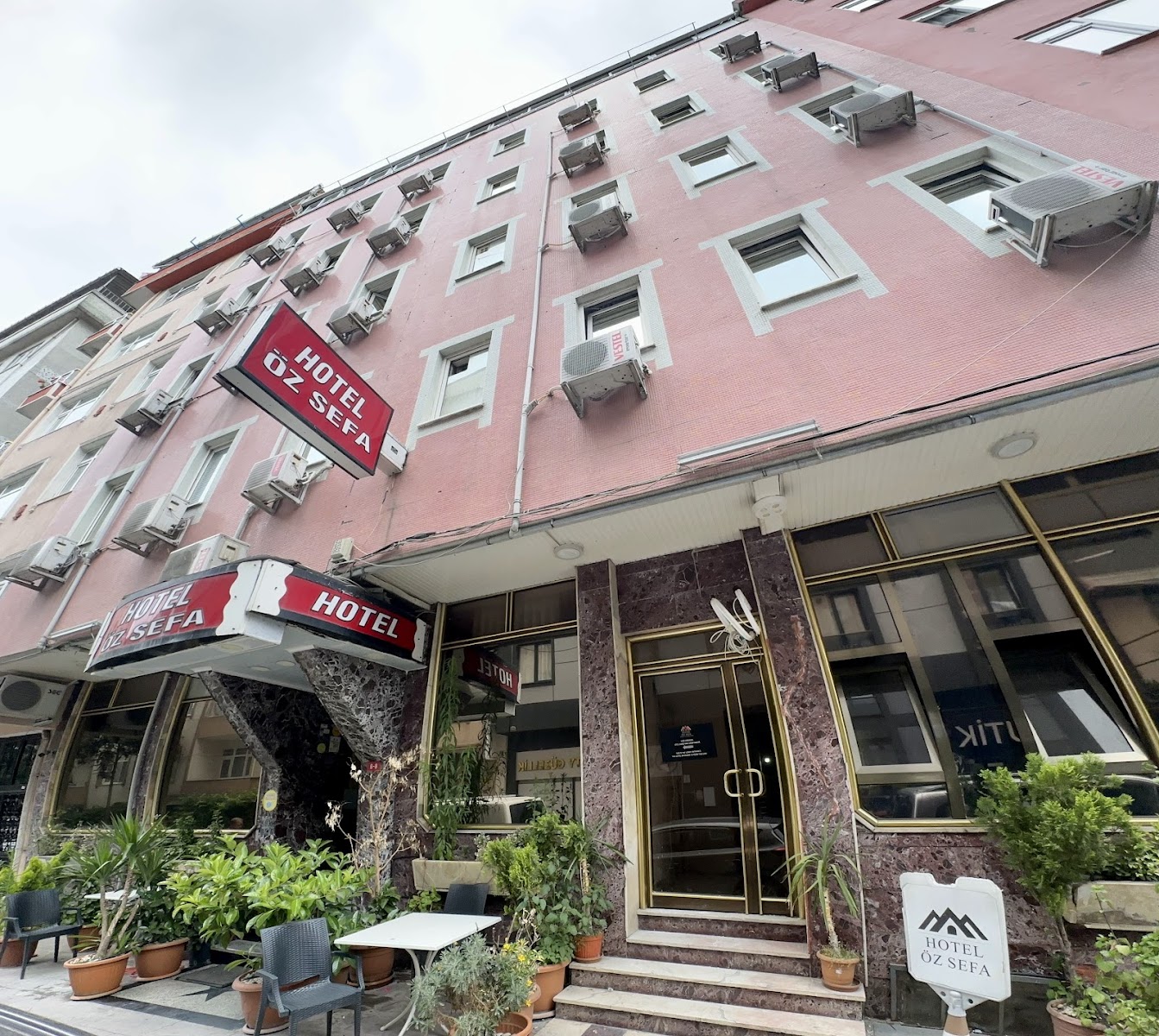 Express İnci Hotel