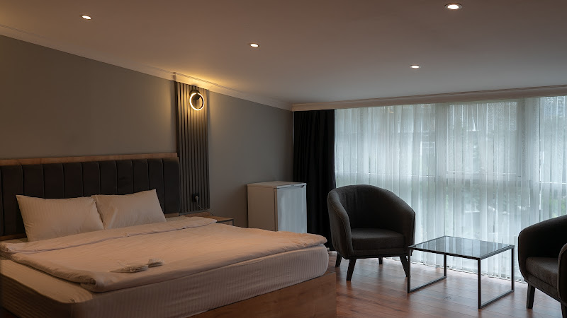 Bursa Nilüfer Hotel / Apart